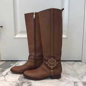 Tory Burch Riding Boots in Brown color